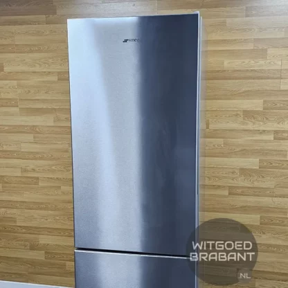 Smeg - koel/vriescombinatie - FC182PXN