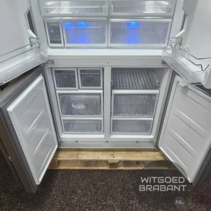 Beko - Amerikaanse koelkast - GNE114632X